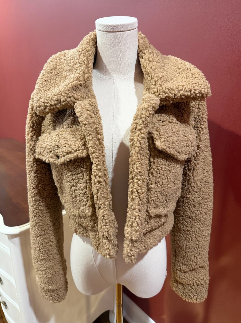 NWOT Bardot Crop Sherpa Jacket - Size XS